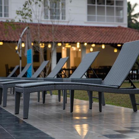 The Covanro - Katunayake Gampaha Bagian luar foto