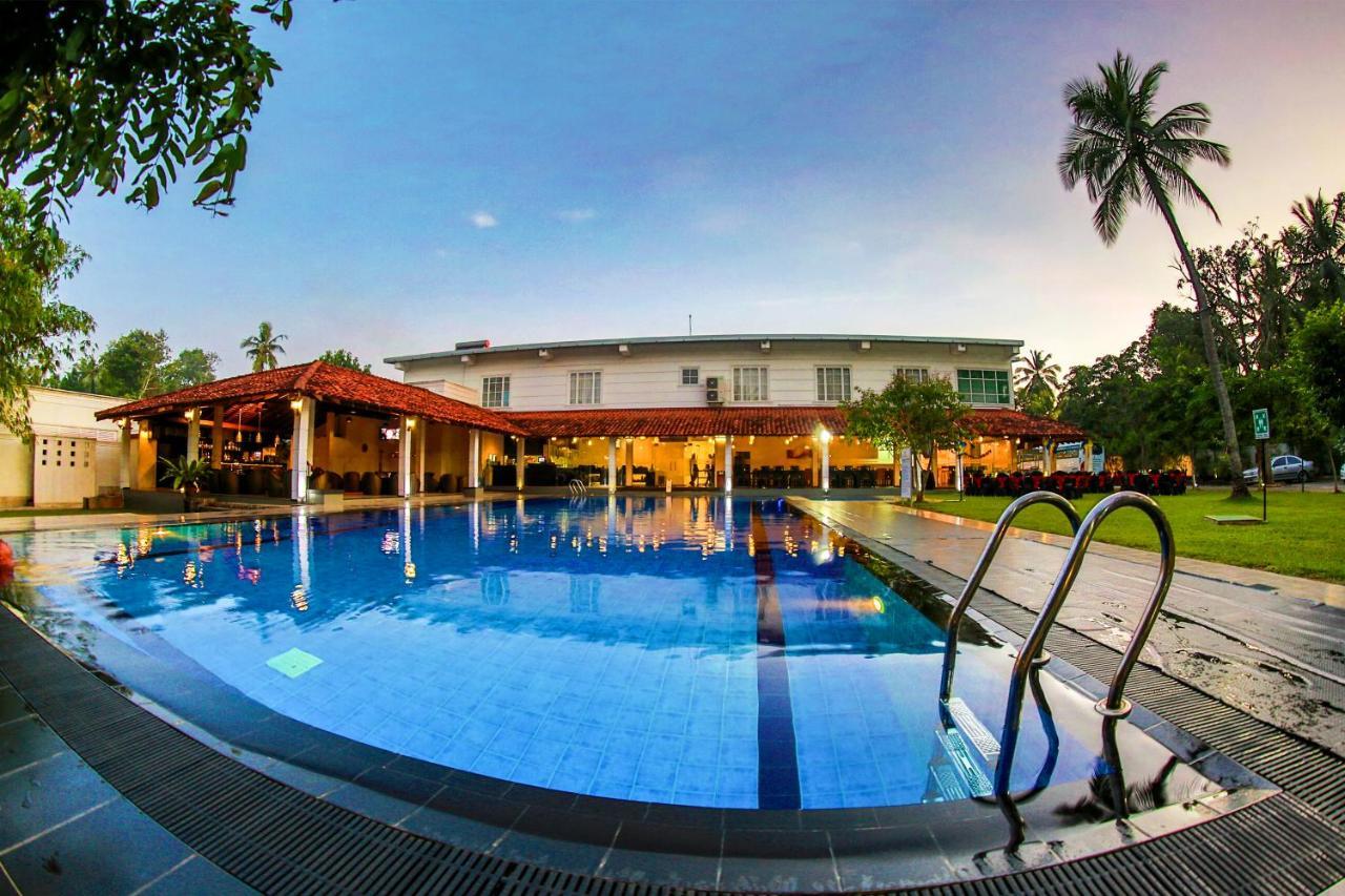 The Covanro - Katunayake Gampaha Bagian luar foto