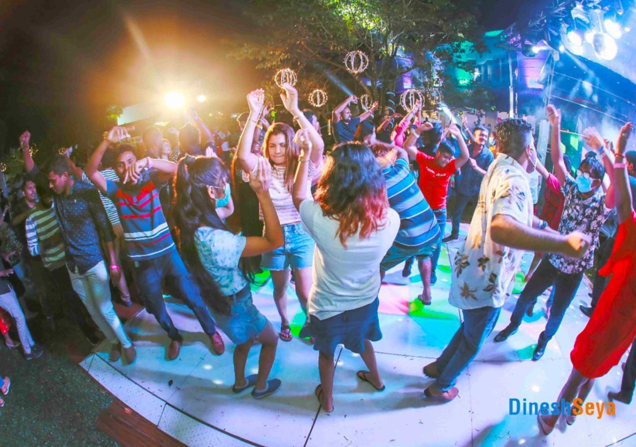 The Covanro - Katunayake Gampaha Bagian luar foto
